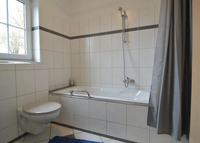 Beautiful Holdiday In Near The Lake Appartement *